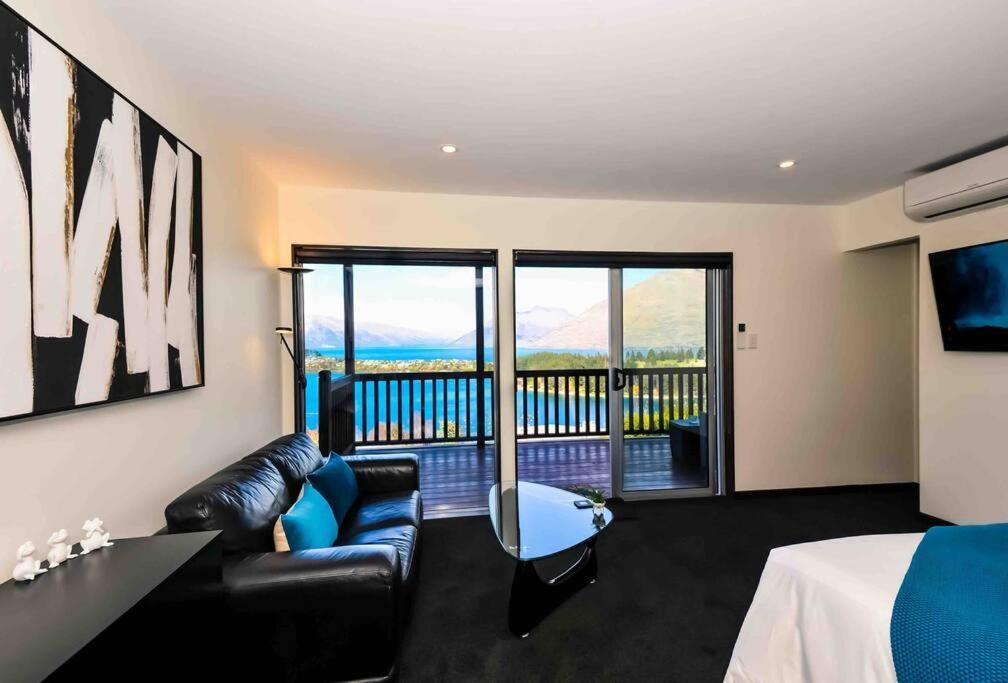 Lovely Apartment- Amazing Lake & Mountain Views Queenstown Eksteriør billede
